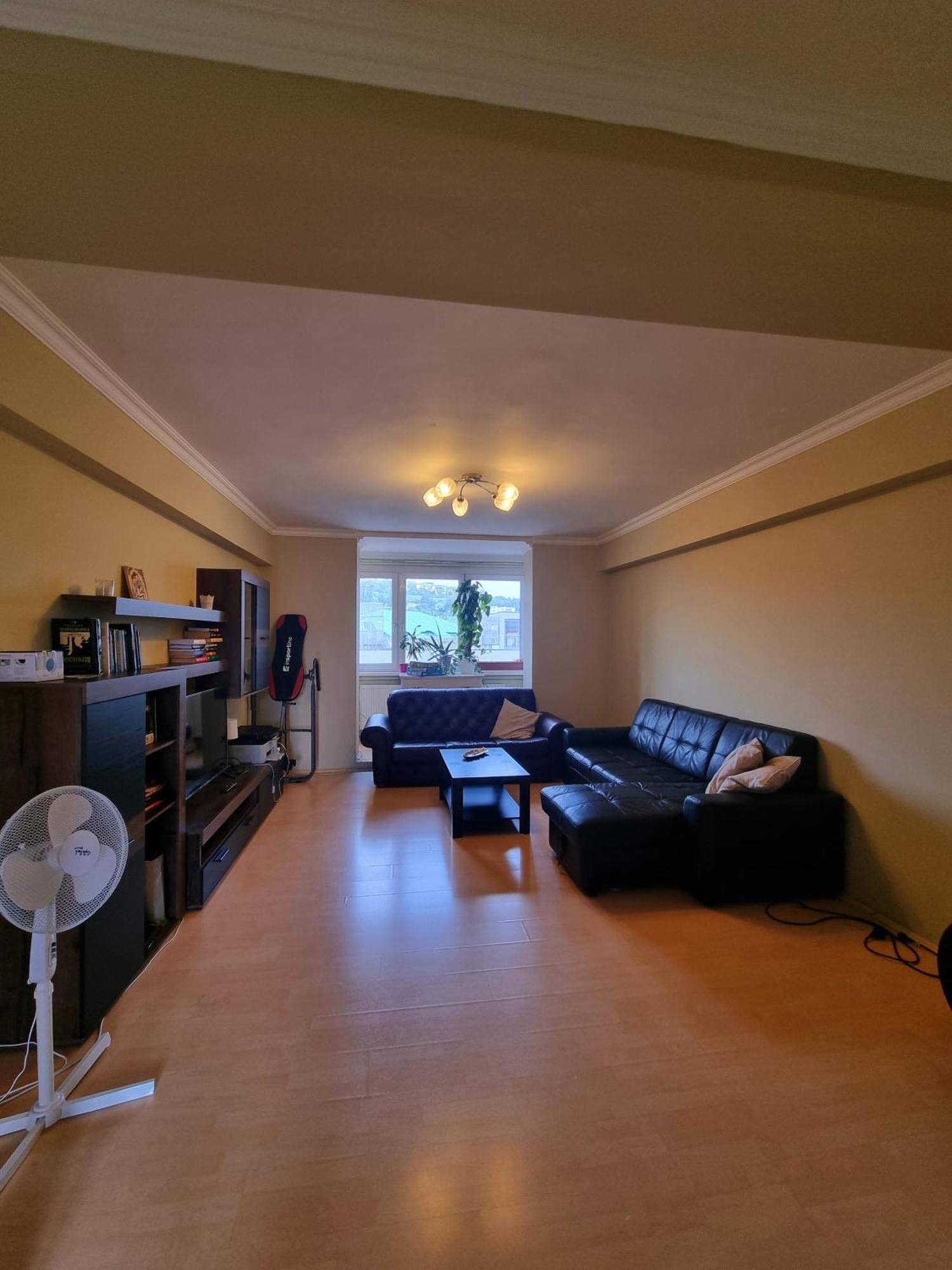 Big 4 Room Huge Apartment Братислава Экстерьер фото